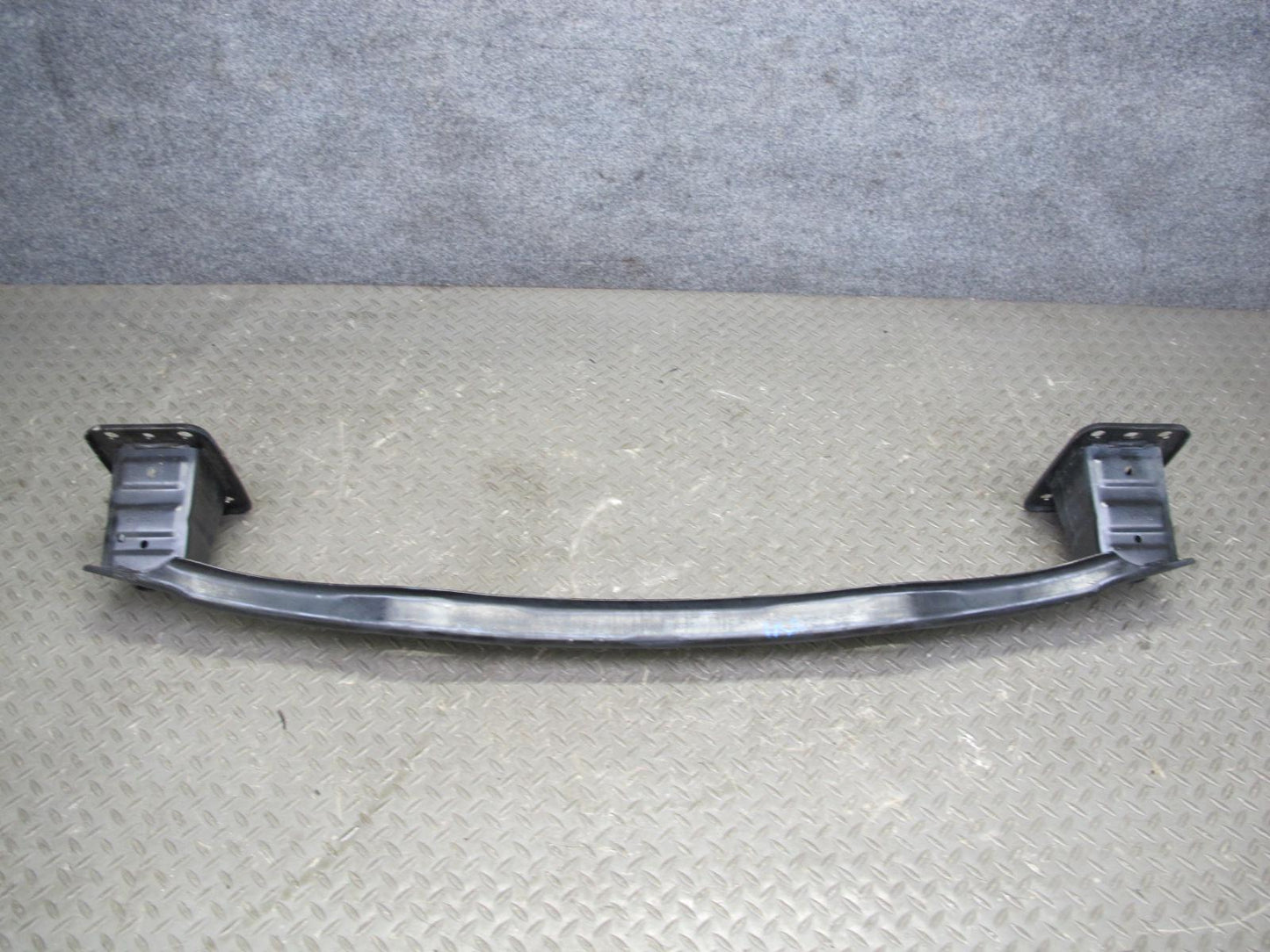 2008-2014 BMW E70 E71 E72 X6 Rear Bumper Impact Reinforcement Bar 7158449