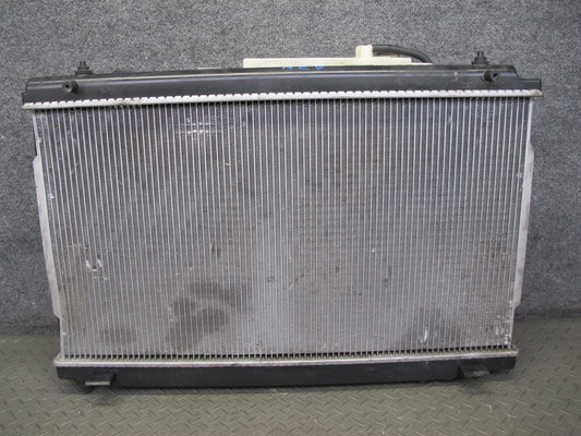 06-07 Nissan 350Z Z33 Conv VQ35HR A/T Engine Radiator w Fan & Reservoir Assy OEM