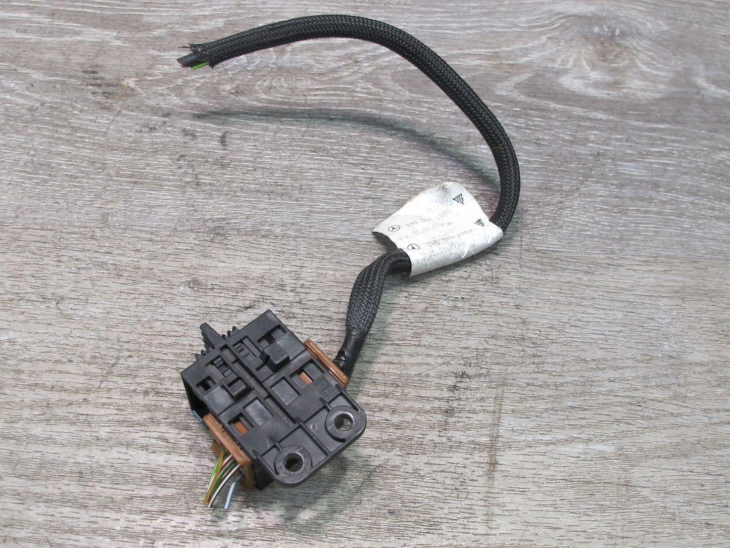 94-99 Mercedes W140 S-class Front Left Driver Door Switch Plug 0195457028 OEM