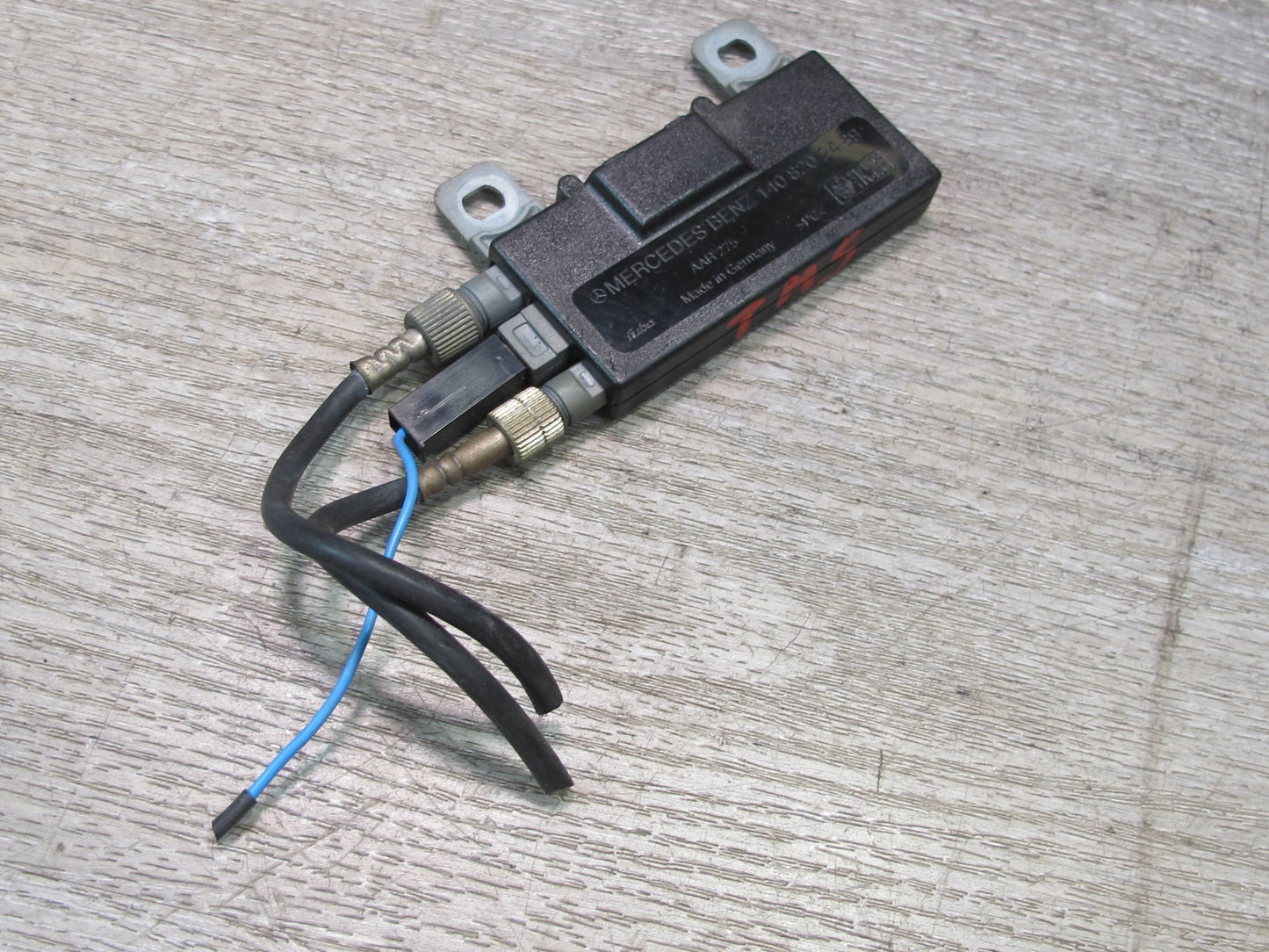 94-99 Mercedes W140 S-class Radio Antenna AMP Amplifier Module 1408202489 OEM
