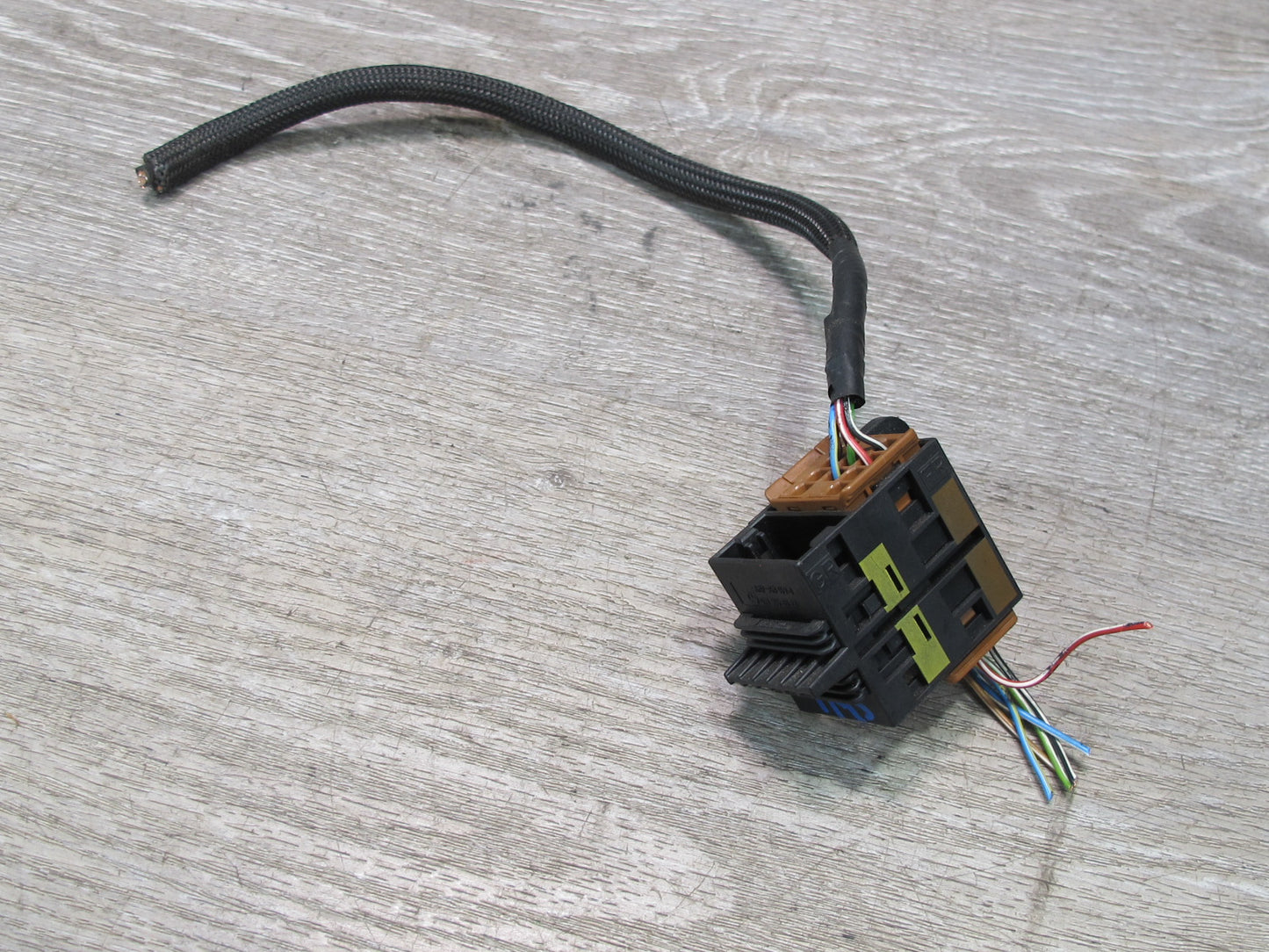 94-99 Mercedes W140 S-class Front Right Pass Door Switch Plug 0195458828 OEM