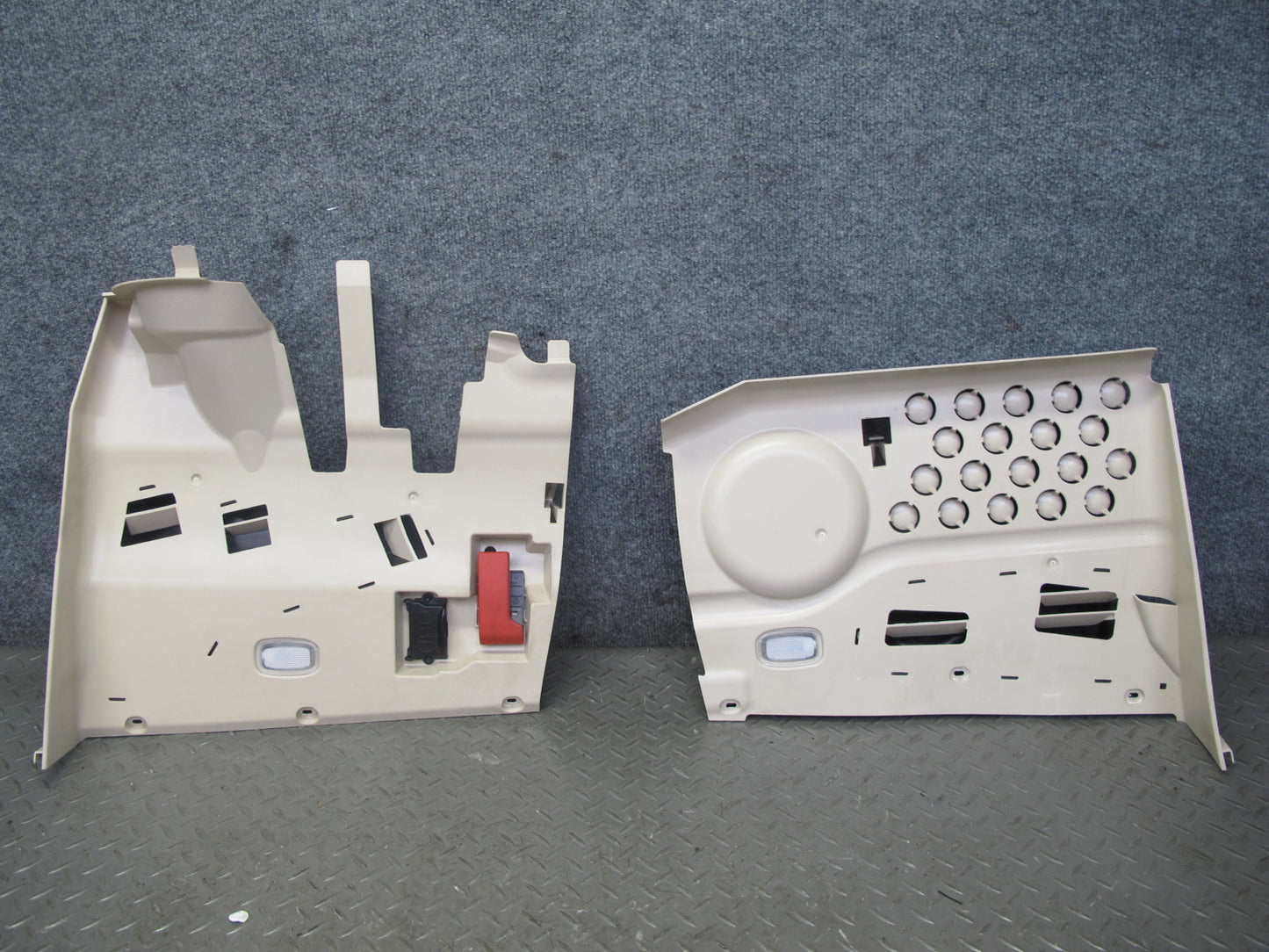 12-16 Mercedes R172 SLK Front Left & Right Side Under Dash Trim Cover Panel Set