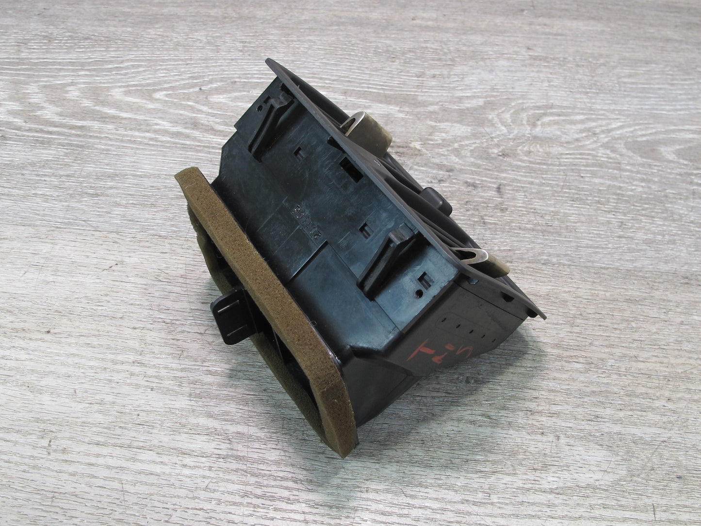 94-99 Mercedes W140 S-class Rear Center Console A/C Air Vent 1408300654 OEM