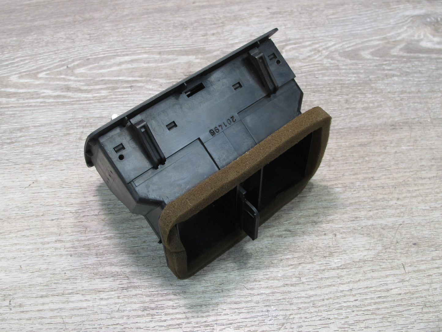 94-99 Mercedes W140 S-class Rear Center Console A/C Air Vent 1408300654 OEM