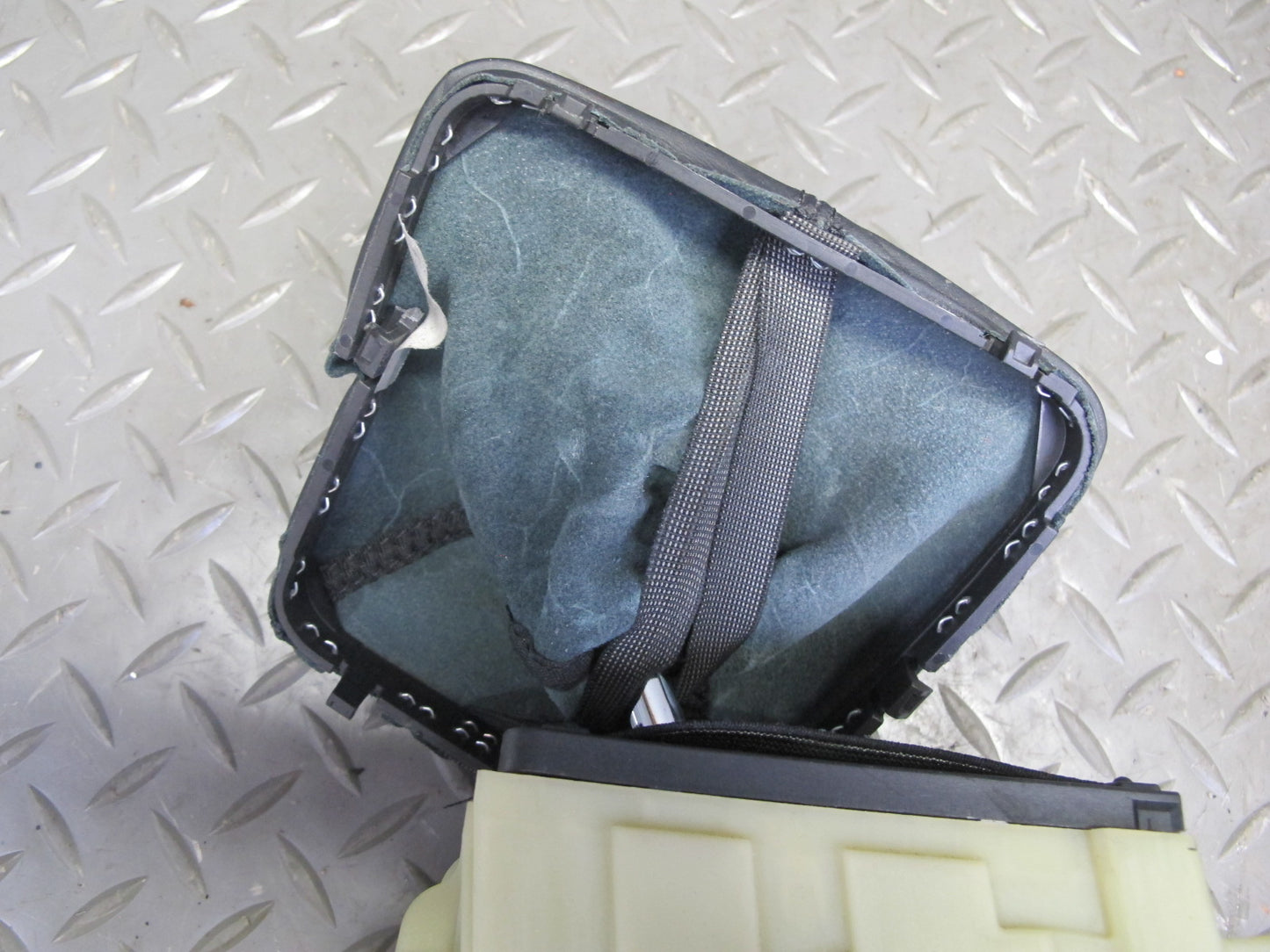 12-16 Mercedes R172 SLK Automatic Transmission Gear Box Shifter Selector W/ Knob