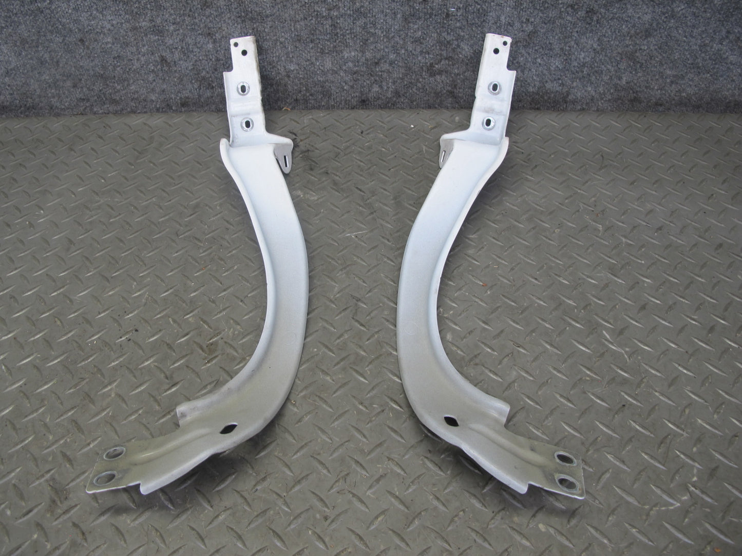 2012-2020 Mercedes R172 SLK SLC Front Left & Right Headlight Support Bracket Set