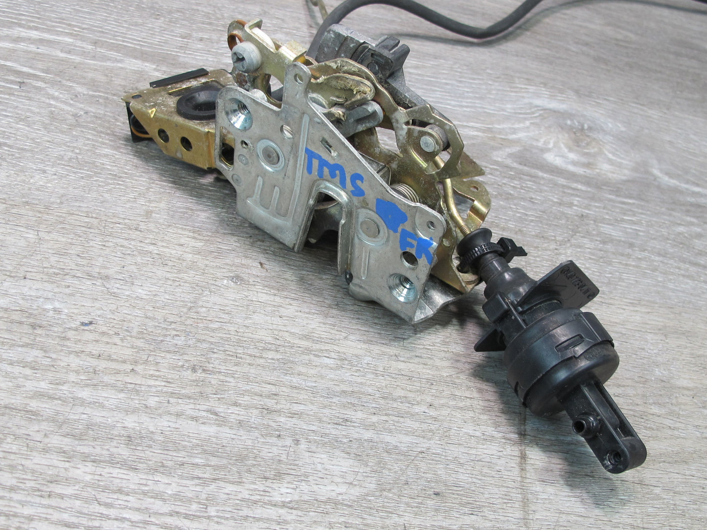 94-99 Mercedes W140 S-class Front Right Door Lock Latch Actuator OEM