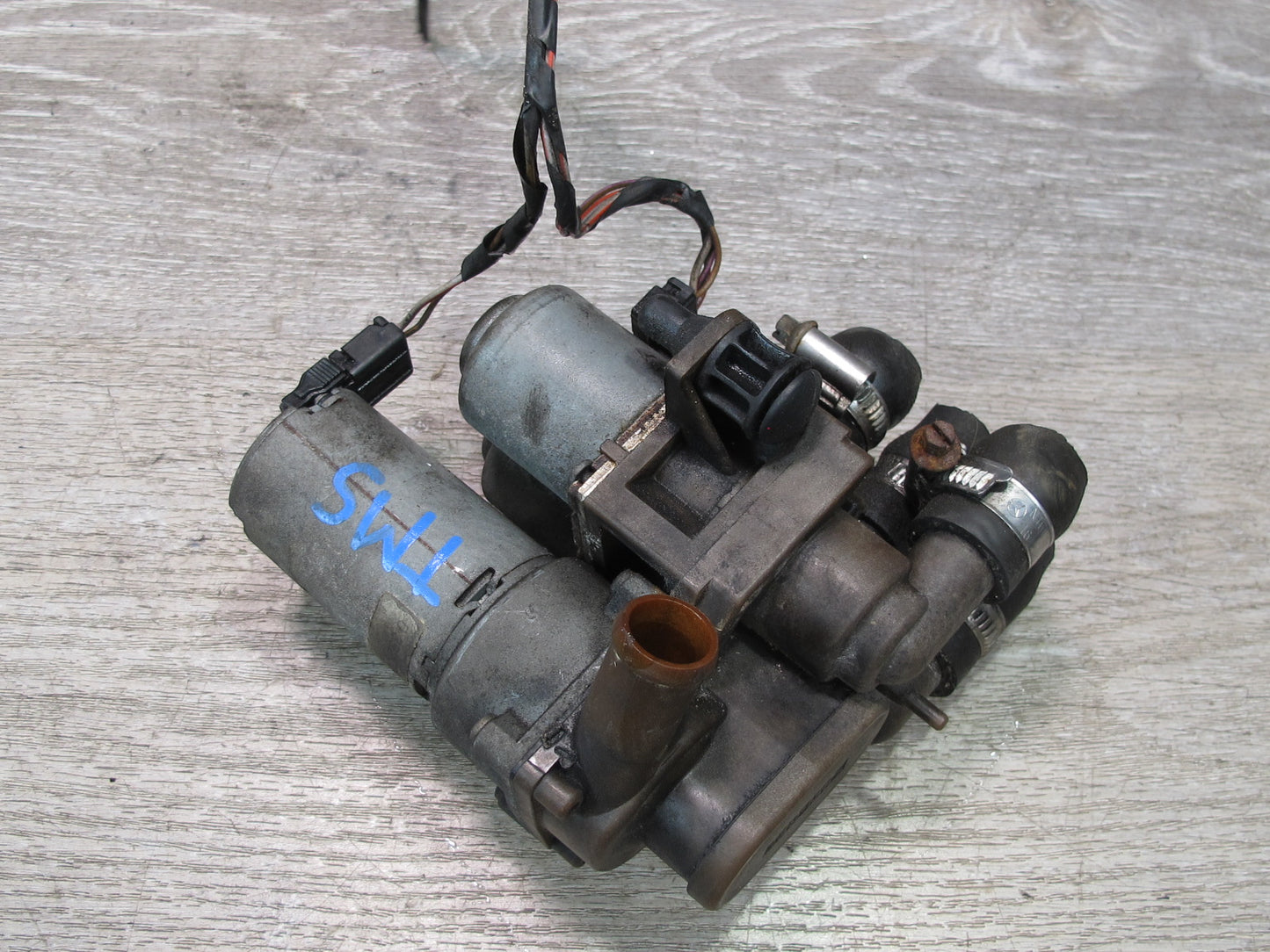94-99 Mercedes W140 S-class Heater Control Water Valve 0018301484 OEM