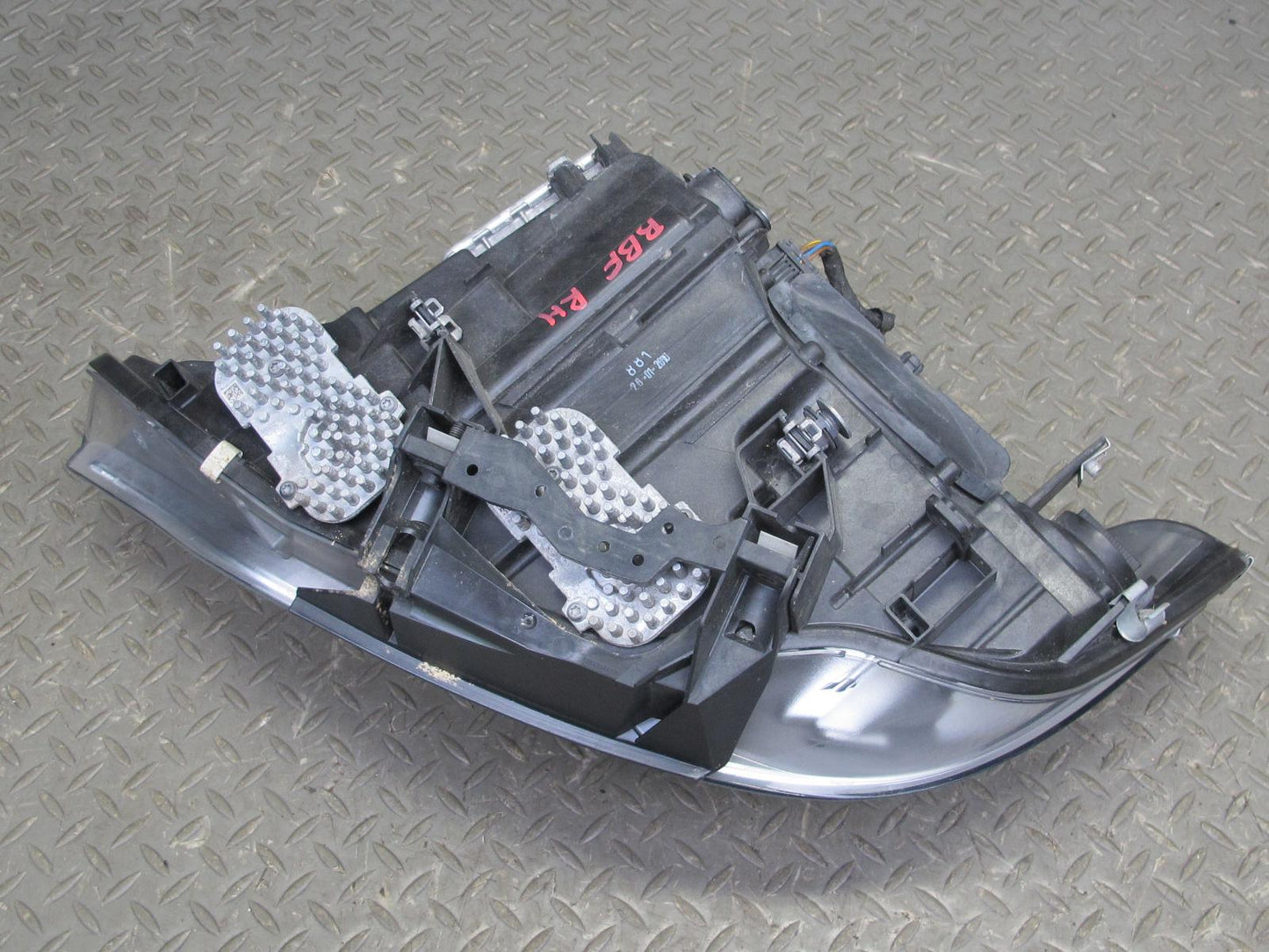 2015-2017 BMW F82 F32 F33 Front Right Xenon HID Headlight Lamp w Ballast 7424112