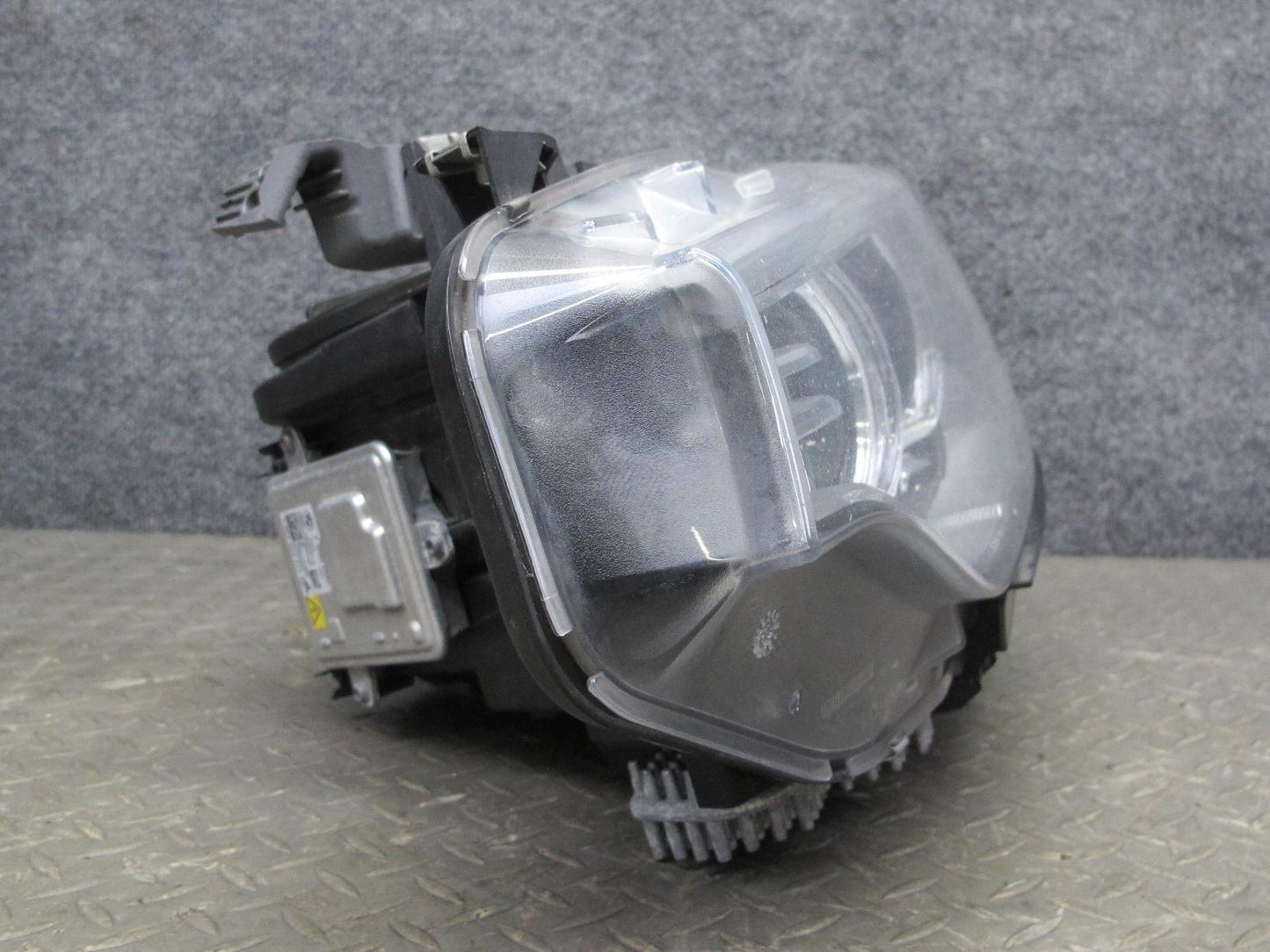 2015-2017 BMW F82 F32 F33 Front Left Xenon HID Headlight Lamp w Ballast 7424111