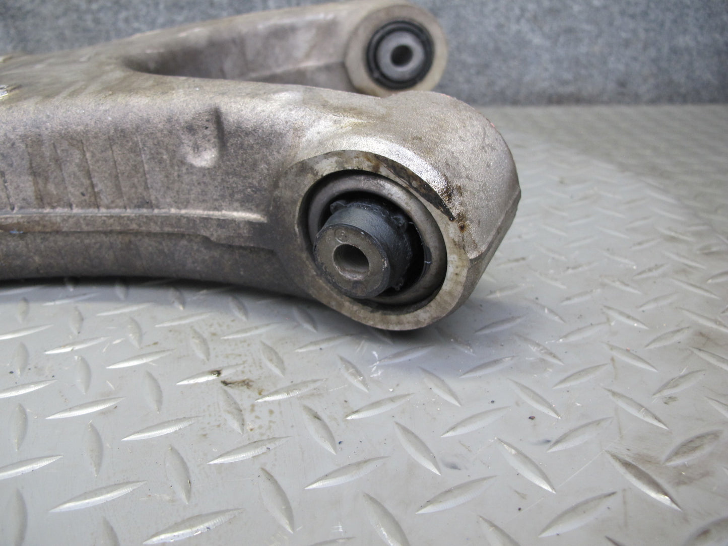 2008-2014 BMW E71 E72 X6 Rear Left Suspension Control Arm Set