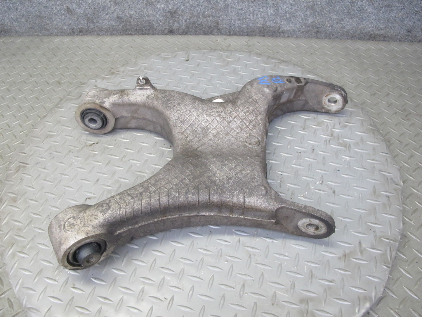 2008-2014 BMW E71 E72 X6 Rear Left Suspension Control Arm Set