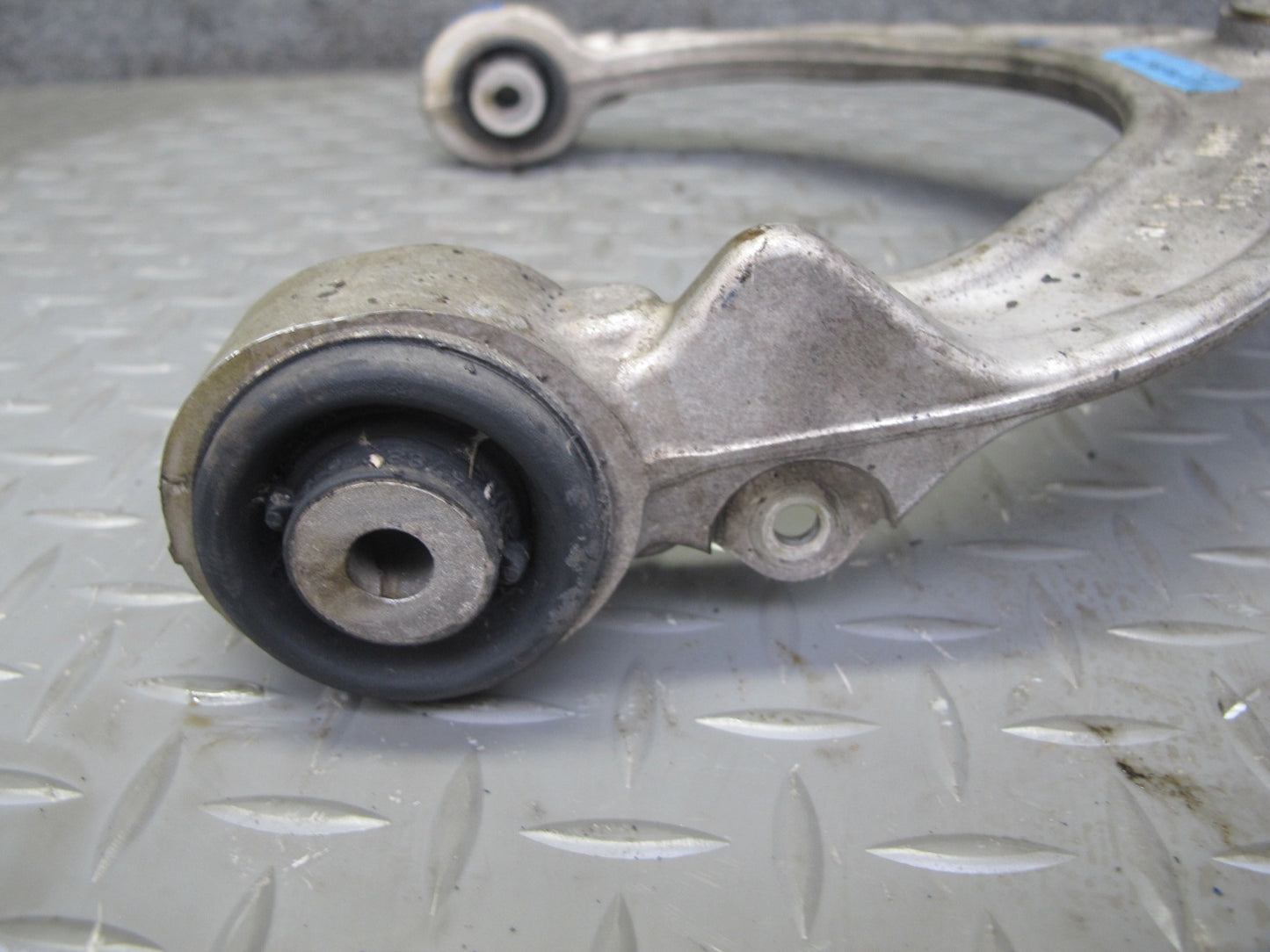 2008-2014 BMW E71 E72 X6 AWD Front Left Suspension Upper & Lower Control Arm Set