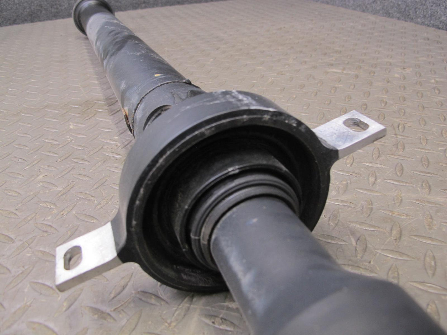 2010-2014 BMW E71 E72 X6 AWD Rear Drive Shaft Driveshaft