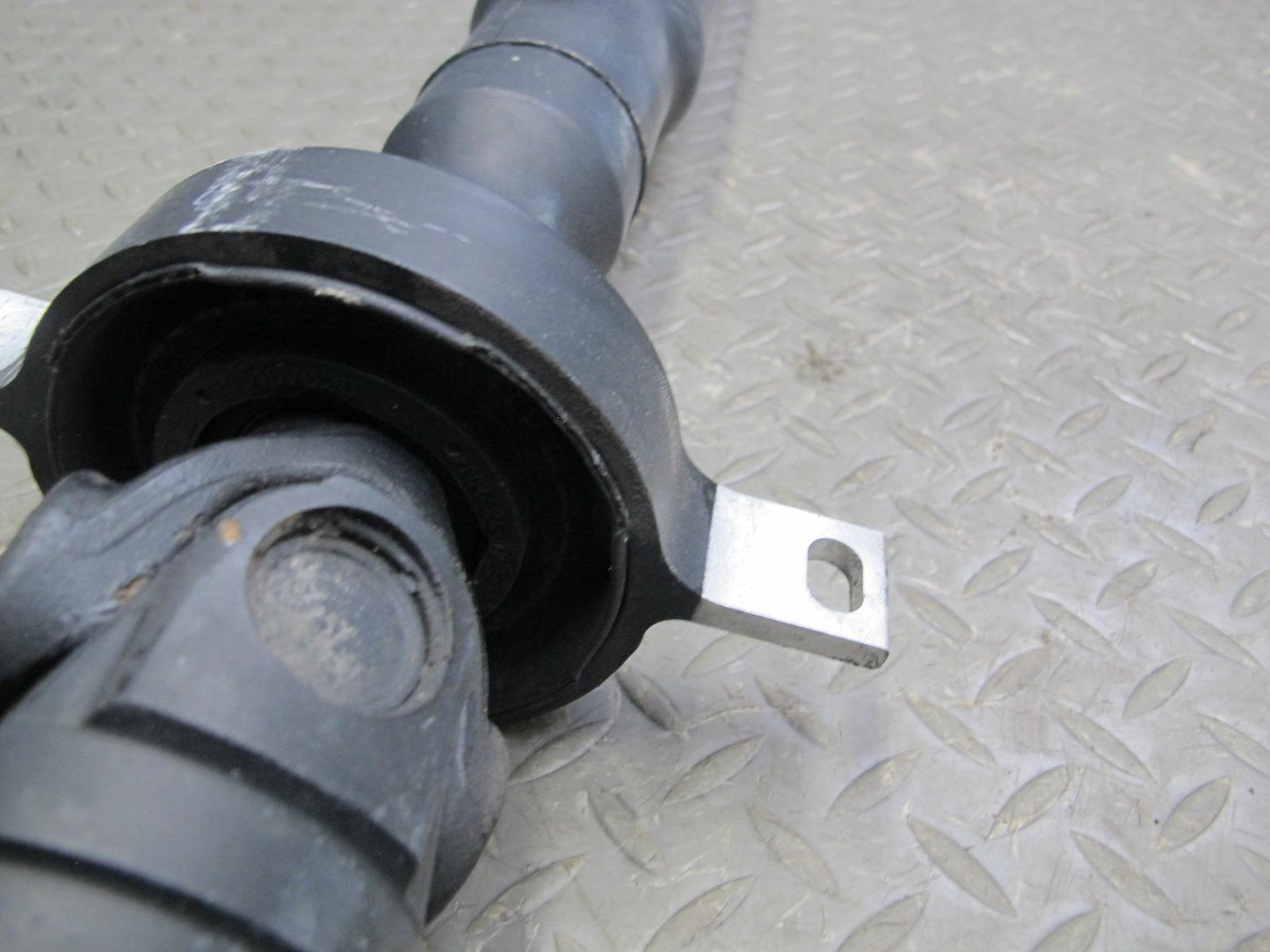 2010-2014 BMW E71 E72 X6 AWD Rear Drive Shaft Driveshaft
