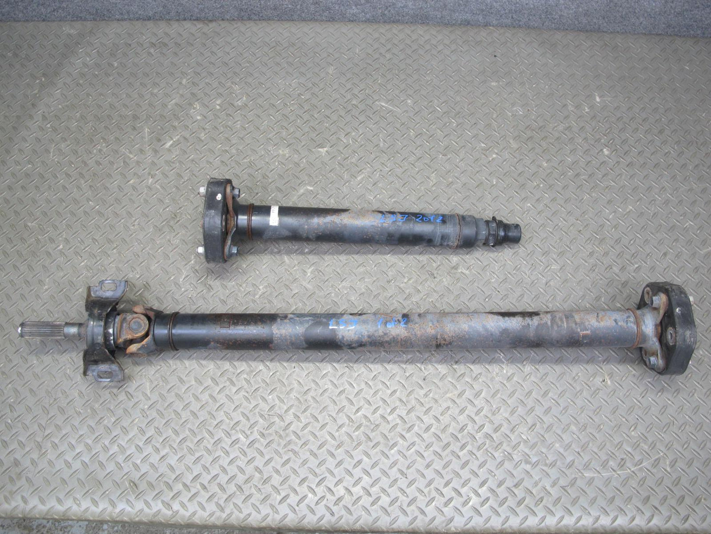 08-17 Lexus UVF46L LS600hL LS460L AWD LWB Rear Drive Shaft Driveshaft OEM