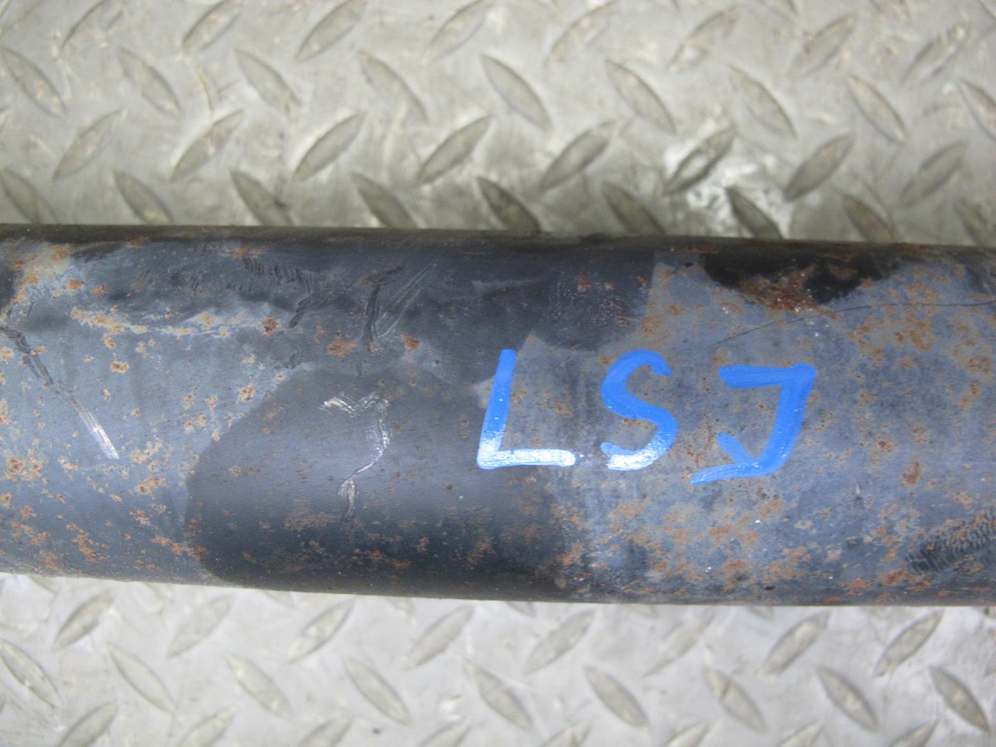 08-17 Lexus UVF46L LS600hL LS460L AWD LWB Rear Drive Shaft Driveshaft OEM
