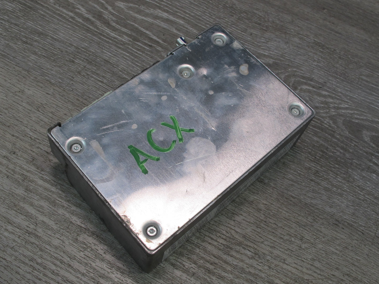2004-2006 Cadillac XLR Communication Radio Audio Receiver Unit Module