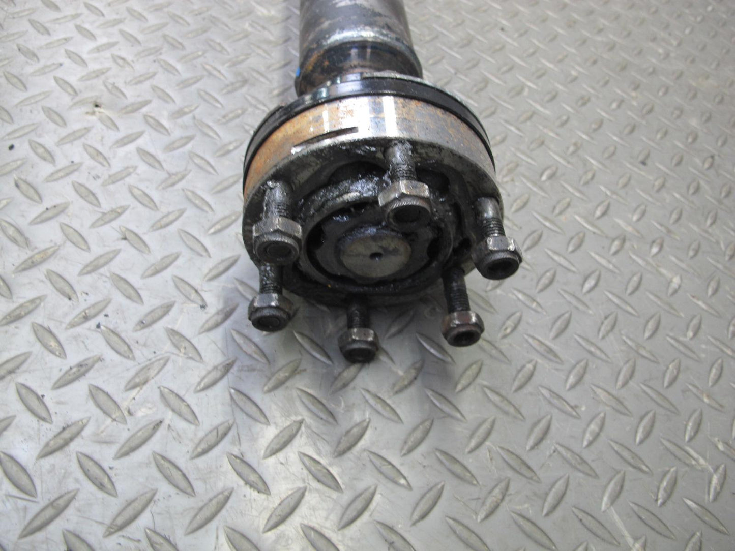 94-95 BMW E34 540i A/T Rear Drive Shaft Driveshaft OEM