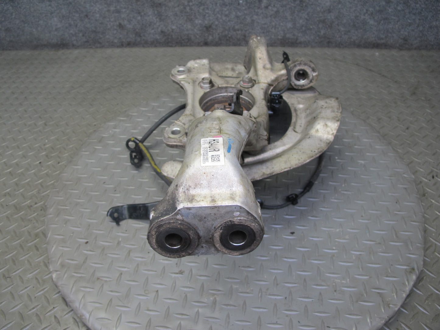 08-17 Lexus LS460 LS600hL AWD Front Right Spindle Knuckle Wheel Hub Bearing OEM