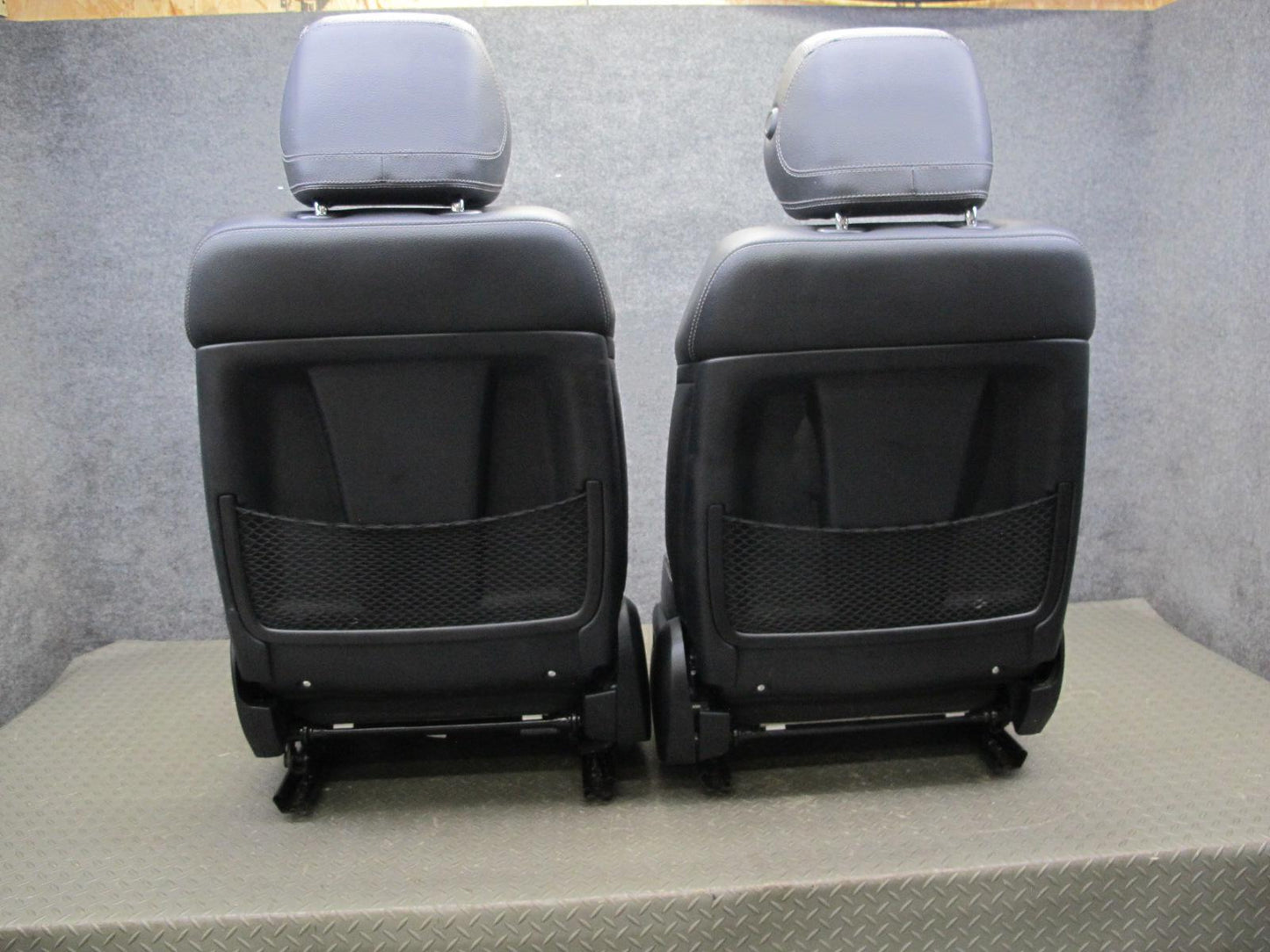 12-15 Mercedes W166 Ml-class Set of 2 Front Right & Left Seat Black OEM