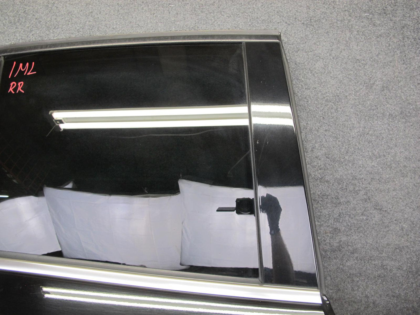 12-19 Mercedes W166 GLE ML Rear Right Side Door Shell Panel Cover Black Assy OEM