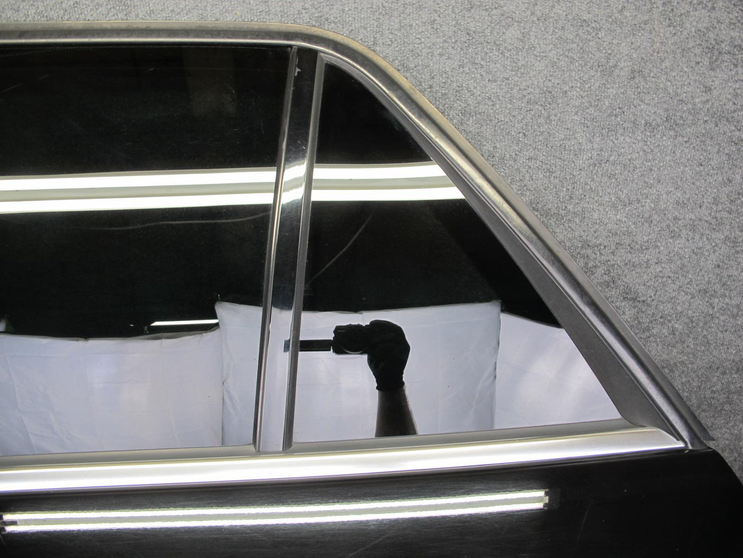 12-19 Mercedes W166 GLE ML Rear Left Side Door Shell Panel Cover Black Assy OEM