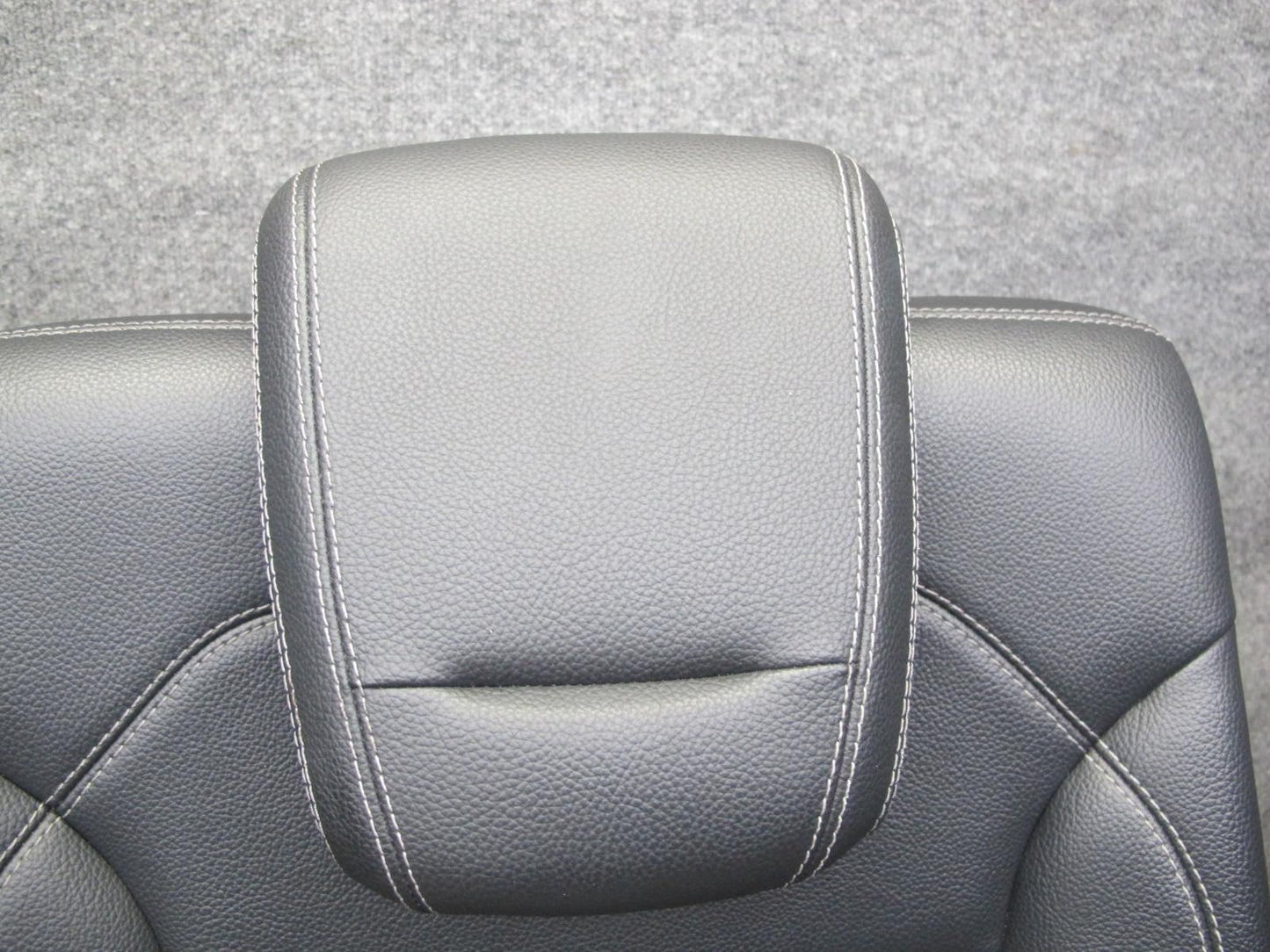 12-15 Mercedes W166 Ml-class Rear Right Seat Upper Cushion w Headrest Black OEM