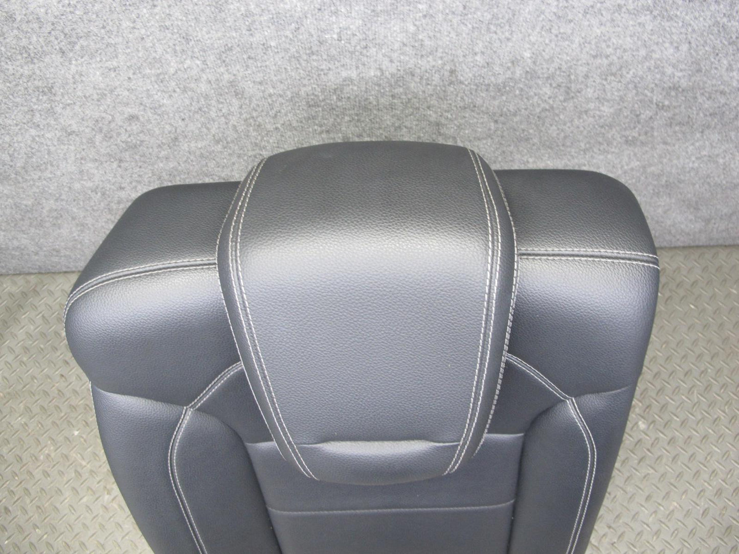 12-15 Mercedes W166 Ml-class Rear Right Seat Upper Cushion w Headrest Black OEM