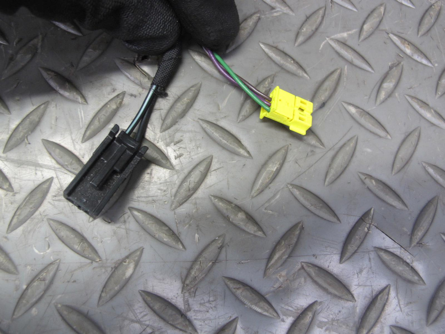 12-15 Mercedes W166 Ml-class Rear Right Seat Upper Cushion w Headrest Black OEM