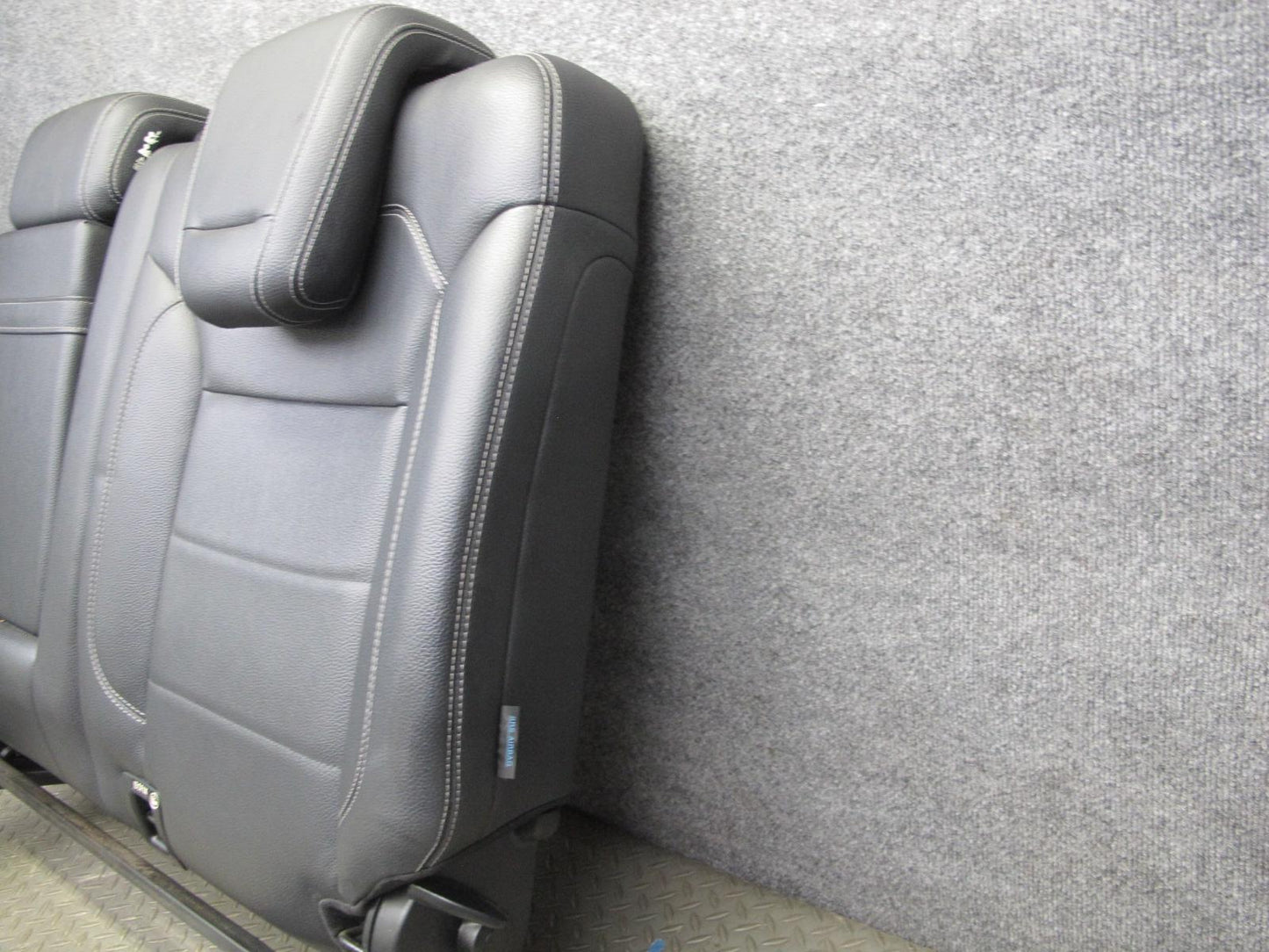 12-15 Mercedes W166 Ml-class Rear Left Seat Upper Cushion w Headrest Black OEM