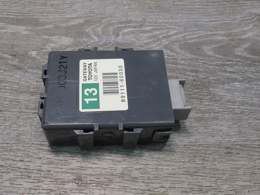 2003-2007 Lexus UZJ100L LX470 Multiplex Network Gateway Computer Control Module