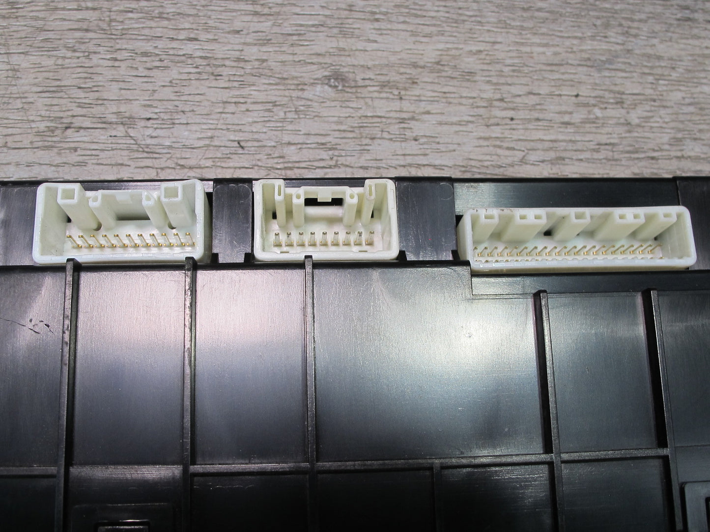 2003-2007 Lexus UZJ100L LX470 A/C Air Conditioner Amplifier Hvac Control Module