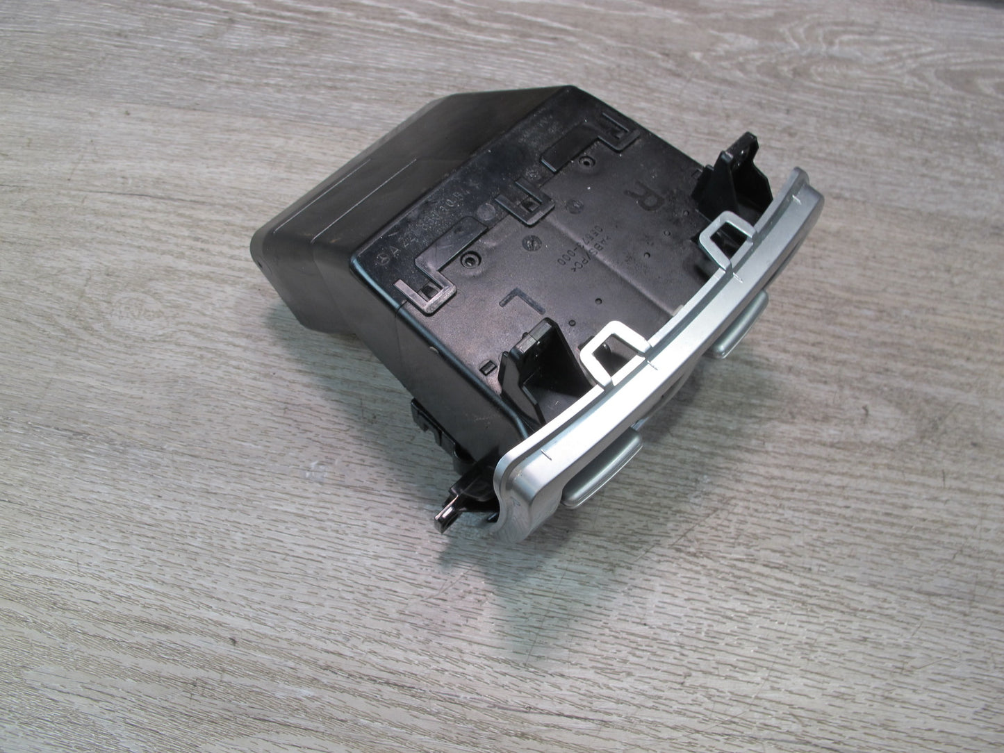 07-13 Mercedes W221 S-class Set of 3 Dash Rear Center Console Air Vent Trim OEM