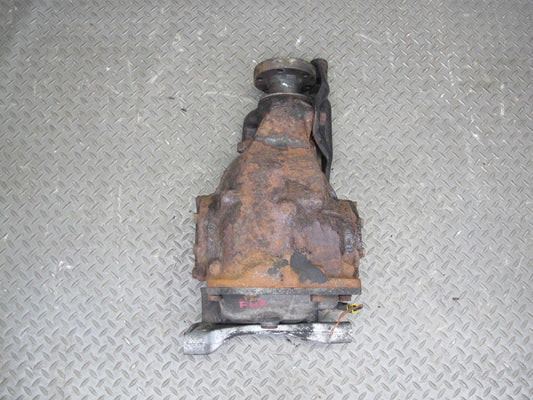 1994 BMW E34 540i A/T Rear Differential Carrier 2.93 Ratio w Holder OEM