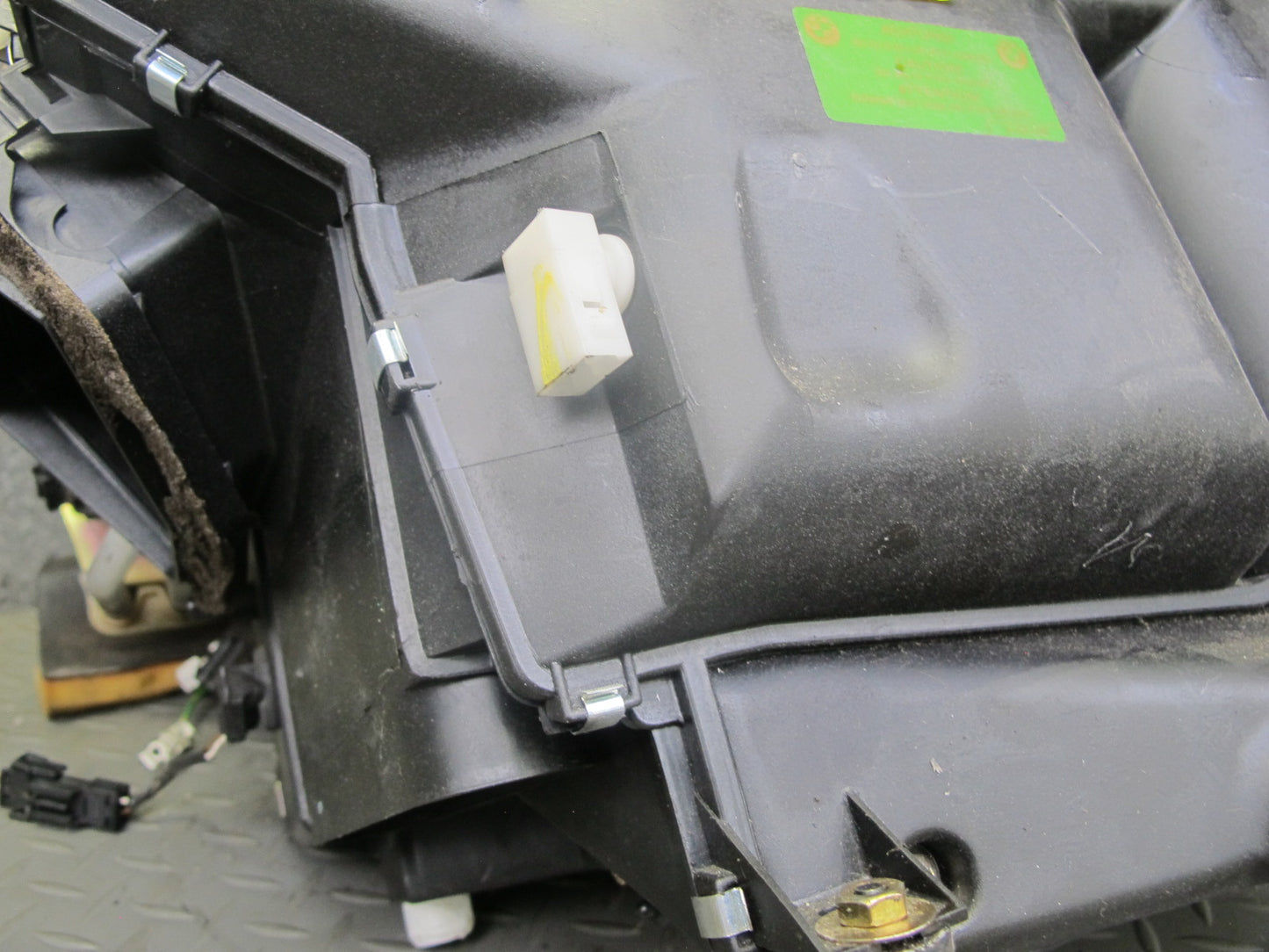 92-95 BMW E34 5-SERIES Hvac A/C Heater Core Radiator Climate Box Assembly OEM