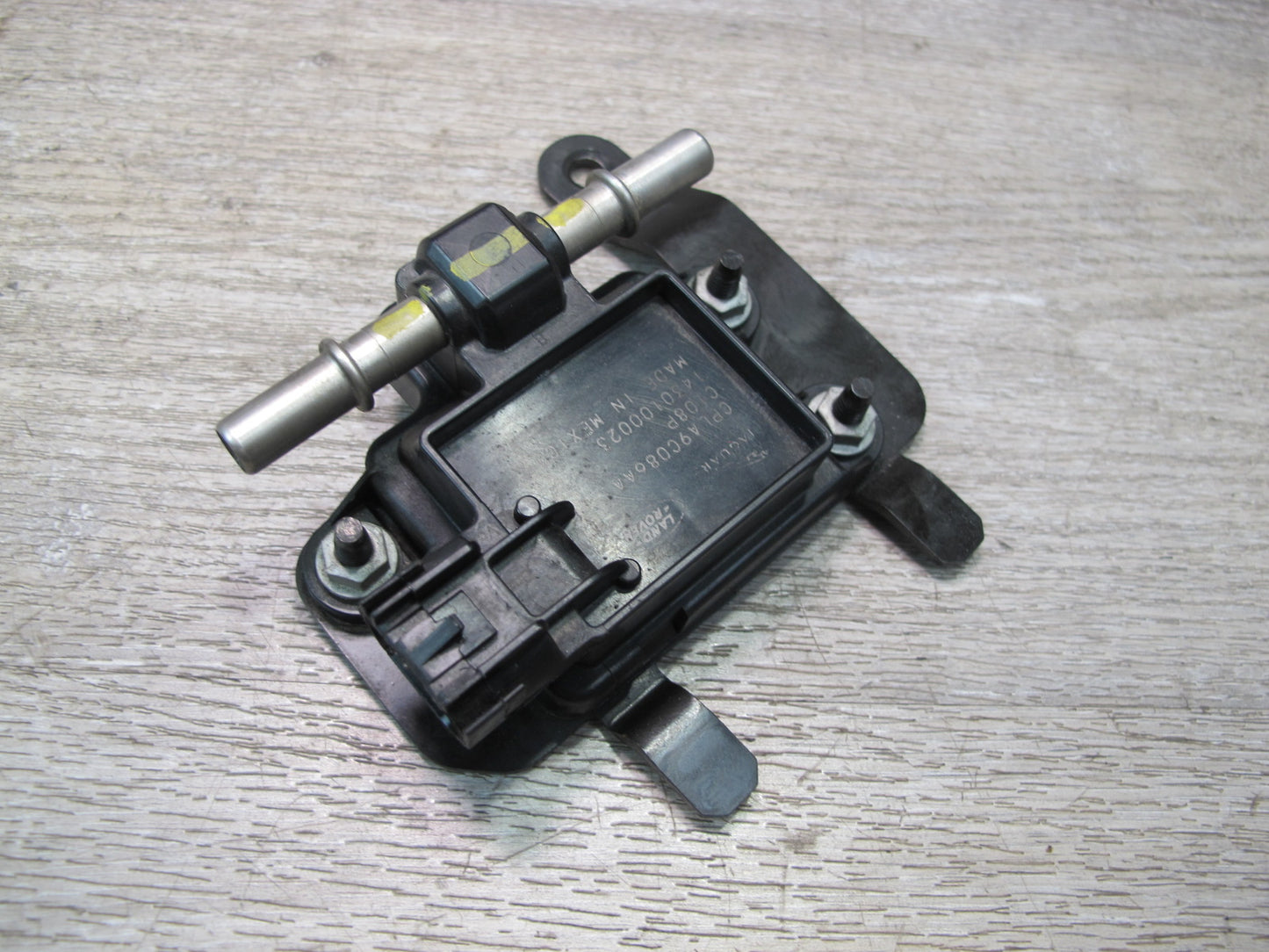 2013-2022 Land Range Rover L405 Fuel Pressure Sensor Module CPLA-9C044-AA