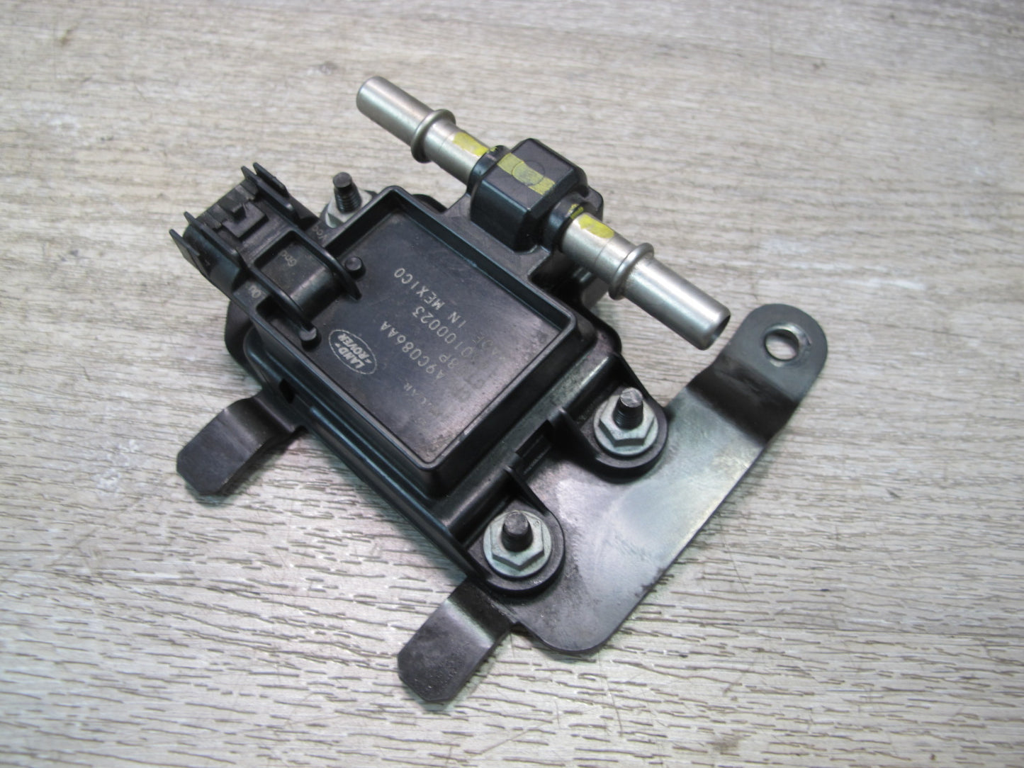 2013-2022 Land Range Rover L405 Fuel Pressure Sensor Module CPLA-9C044-AA