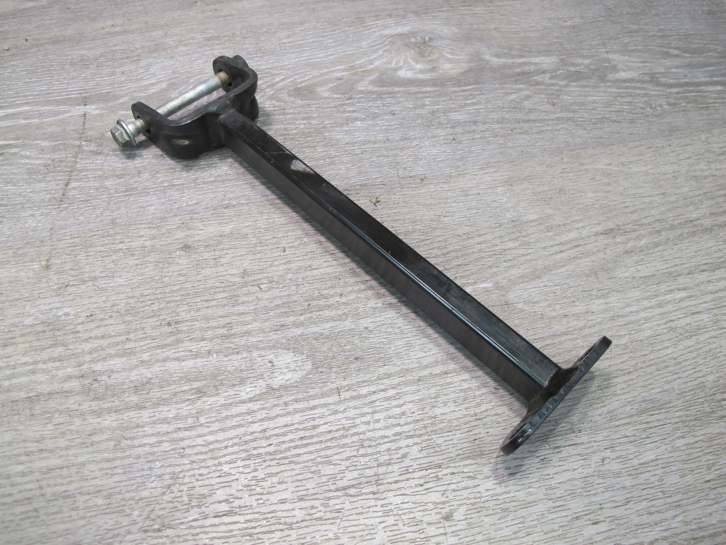 2013-2022 Land Range Rover L405 Front Axle Differential Case Arm Bracket Support