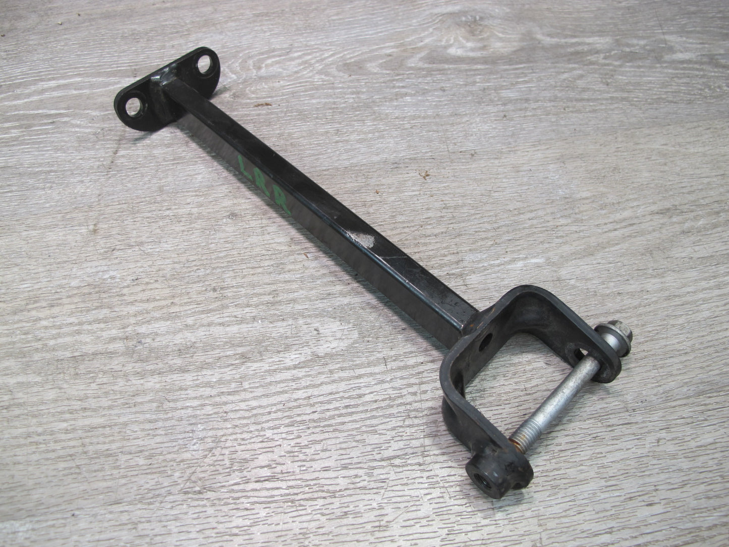 2013-2022 Land Range Rover L405 Front Axle Differential Case Arm Bracket Support