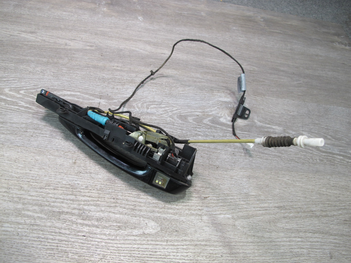 2008-2014 BMW E71 E72 X6 Front Right Door Exterior Handle w Keyless Entry
