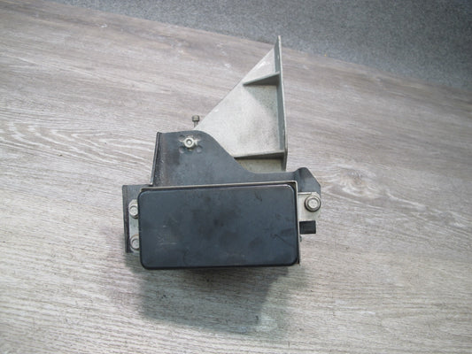 2006-2009 Cadillac XLR  Adaptive Distance Cruise Control Module W/ Bracket