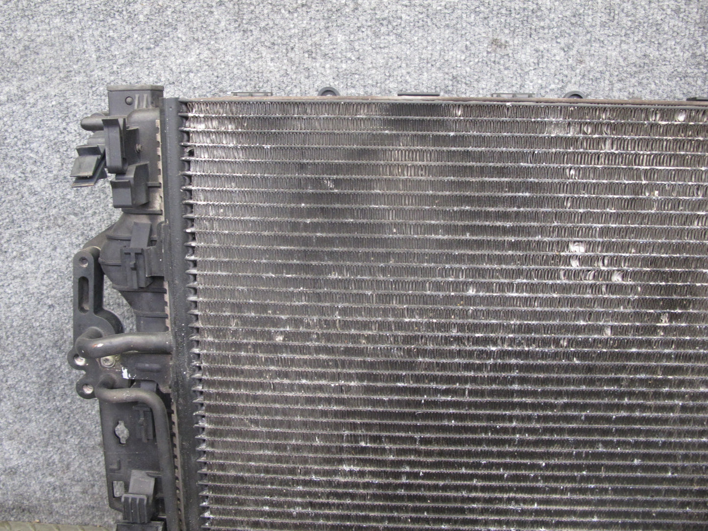 12-17 Range Rover Evoque L538 2.0L Tivct Radiator A/C Condenser Intercooler Assy