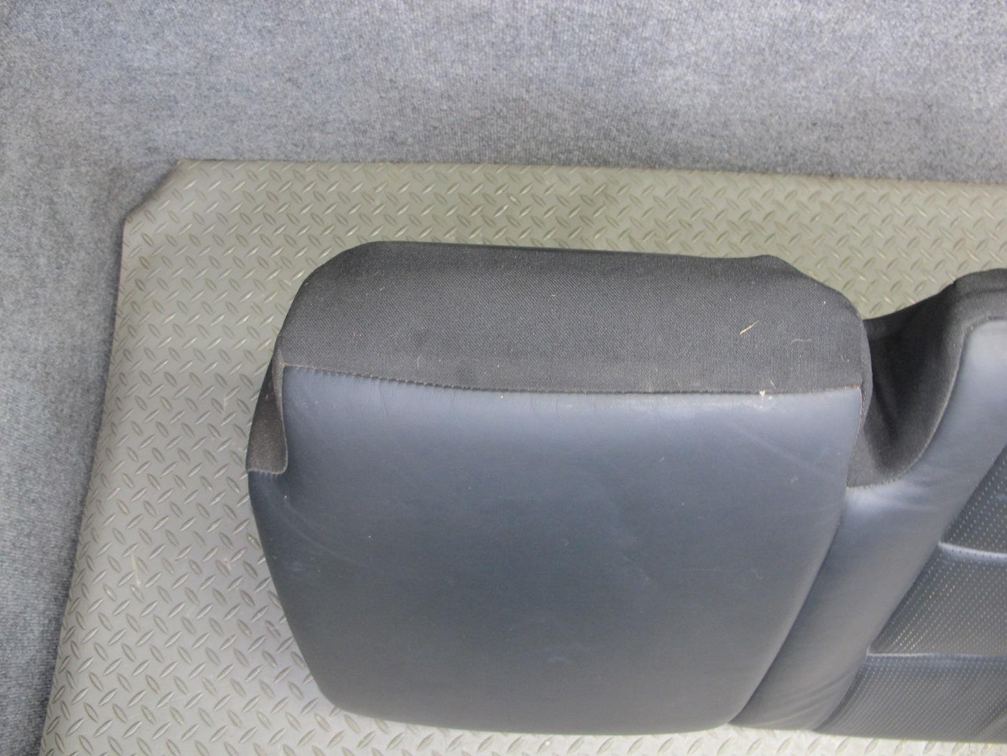 07-11 Mercedes W164 ML63 AMG Rear Left Seat Lower Cushion Leather Black OEM