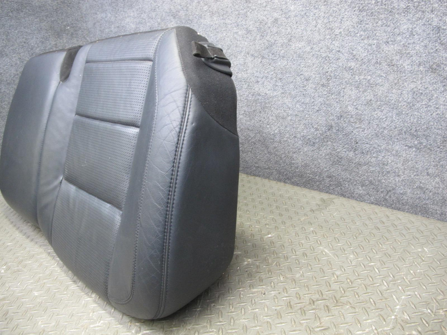 07-11 Mercedes W164 ML63 AMG Rear Left Seat Lower Cushion Leather Black OEM
