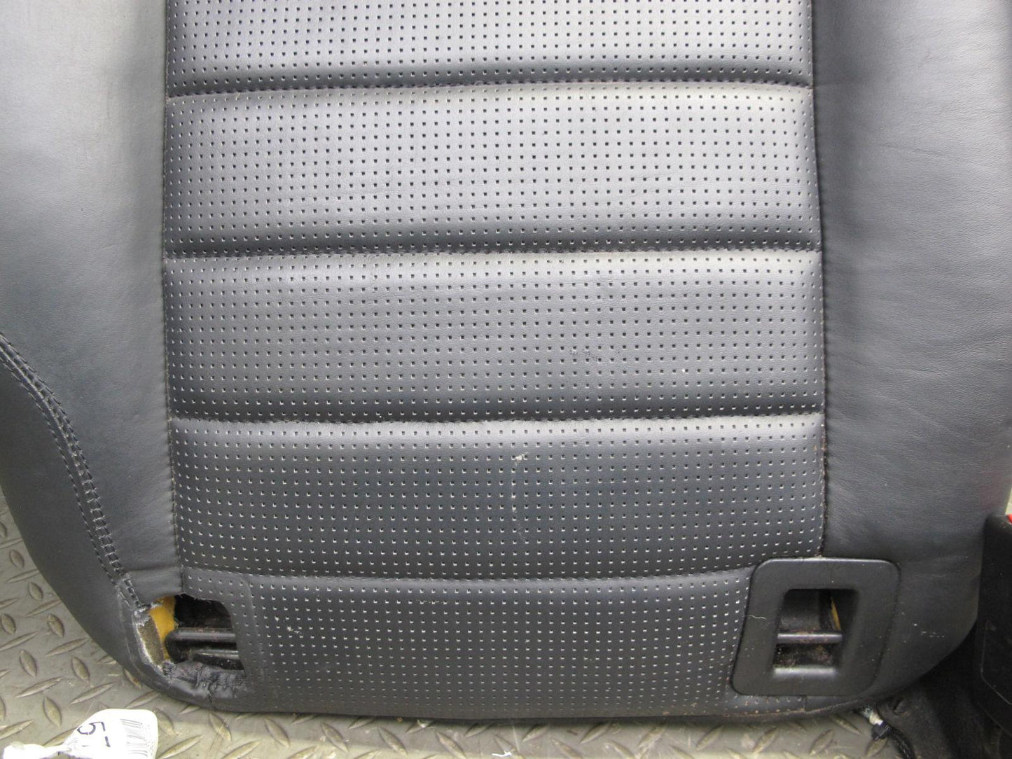 07-11 Mercedes W164 ML63 AMG Rear Right Seat Upper Cushion Leather Black OEM