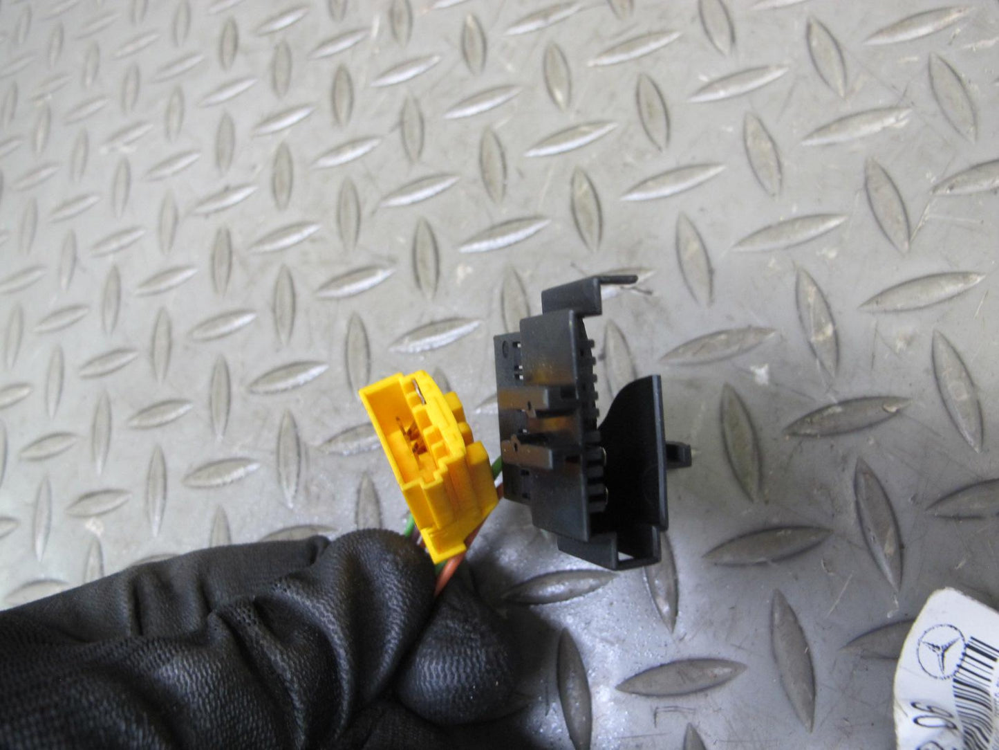 07-11 Mercedes W164 ML63 AMG Rear Right Seat Upper Cushion Leather Black OEM