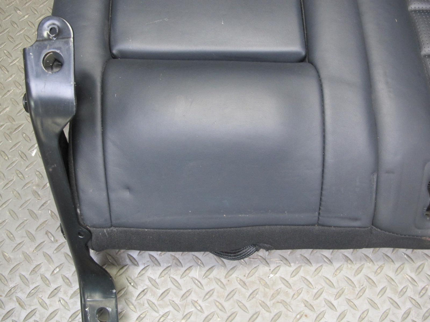 07-11 Mercedes W164 ML63 AMG Rear Left Seat Upper Cushion Leather Black OEM