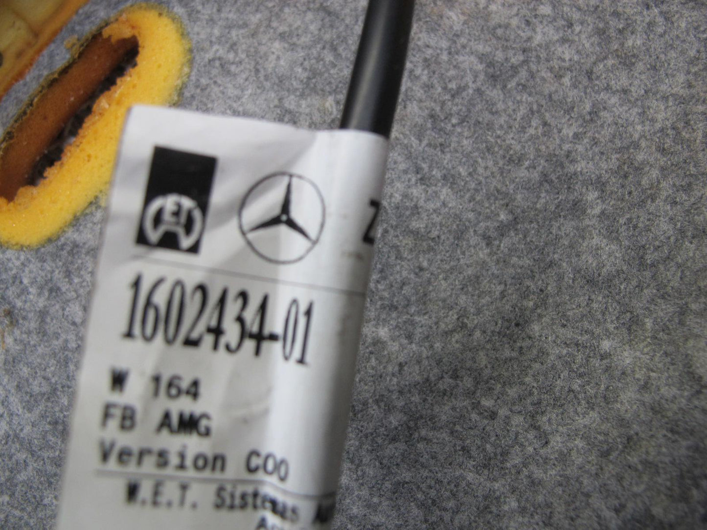 07-11 Mercedes W164 ML63 AMG Front Left Seat Upper Cushion Leather Black OEM