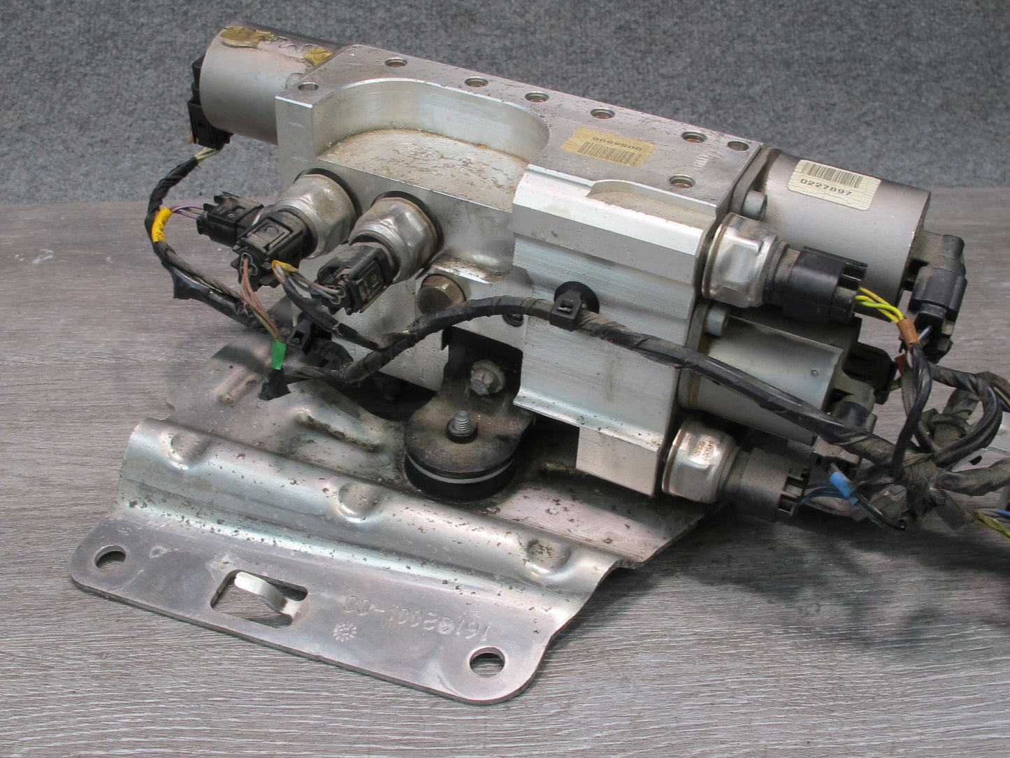 2013-2019 Land Range Rover L405 Active Suspension Stabilizer Sway Bar Valve